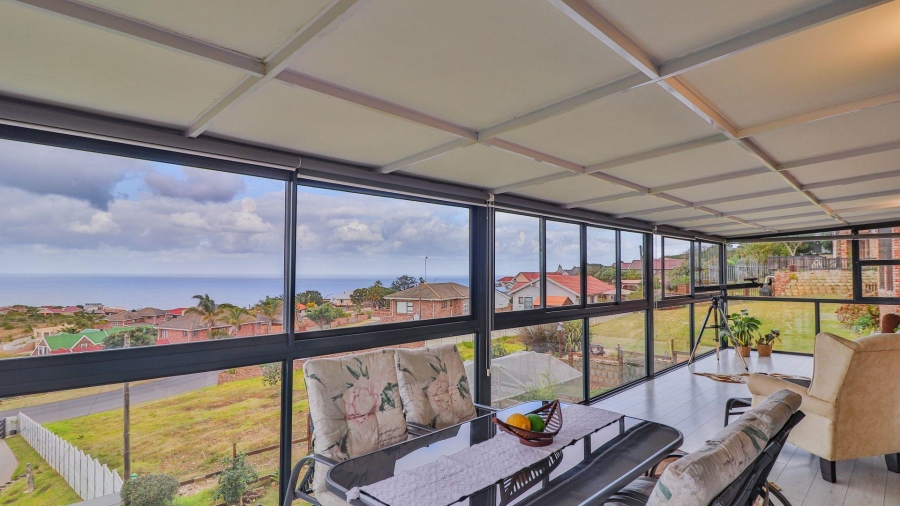 4 Bedroom Property for Sale in Dana Bay Western Cape